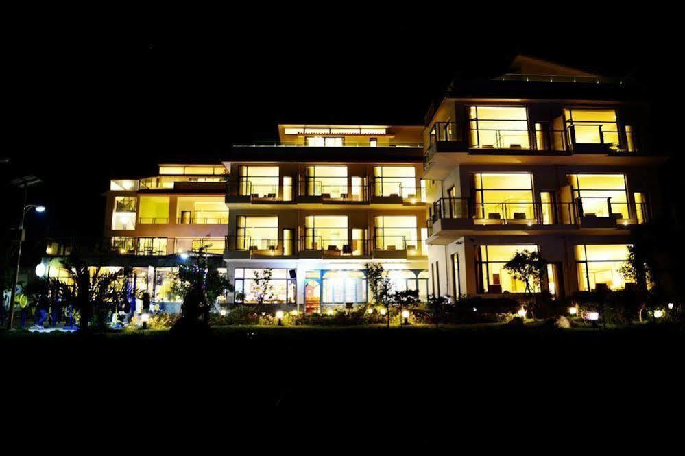 Magpies Habitat Erhai Resort Hotel Dengchuan Eksteriør bilde